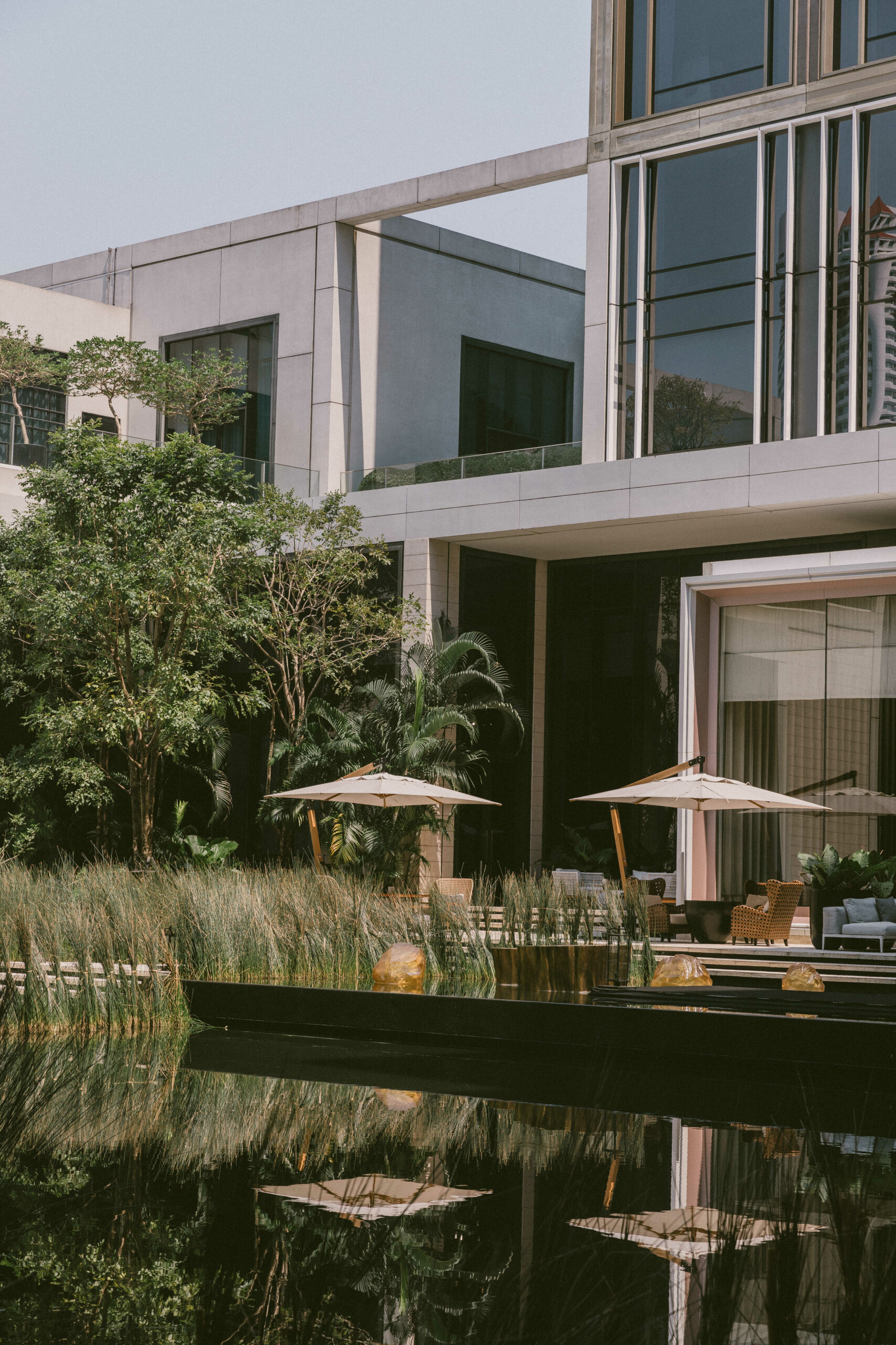 Four-Seasons-Hotel-Bangkok-at-Chao-Phraya-River